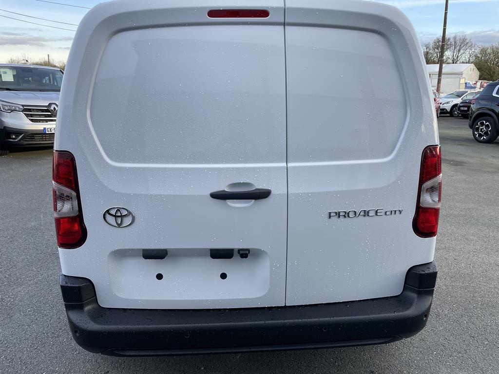 Image de Toyota Proace City Medium D4D 130 BVA Start Confort